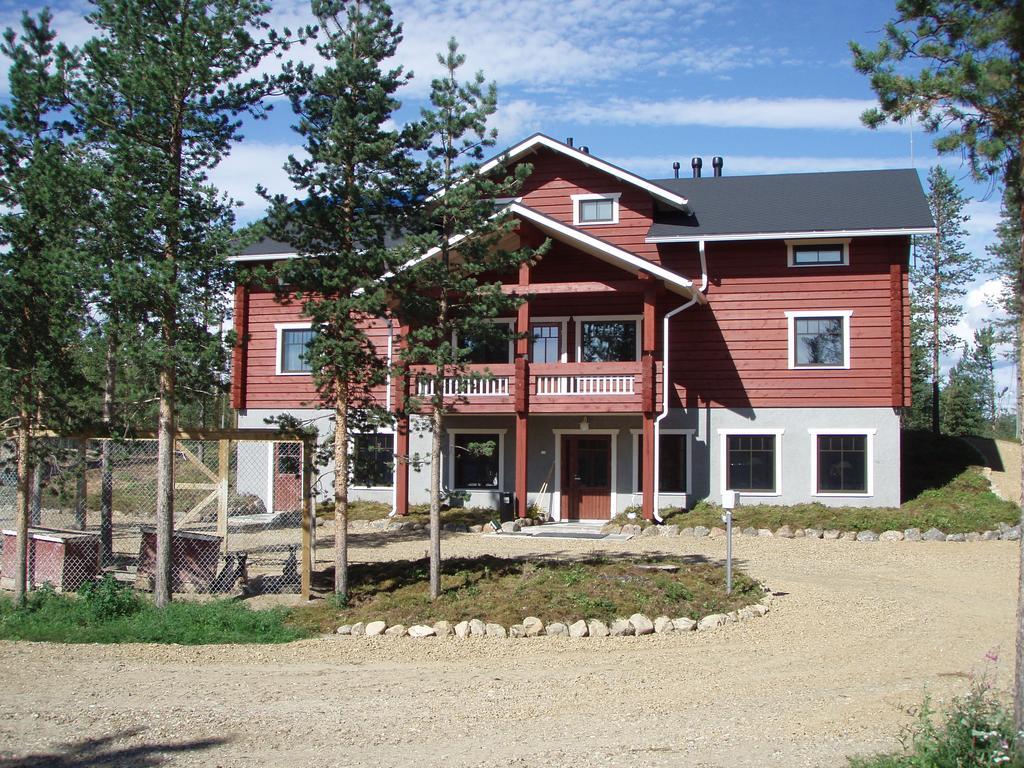Guesthouse Husky Ivalo Exteriör bild